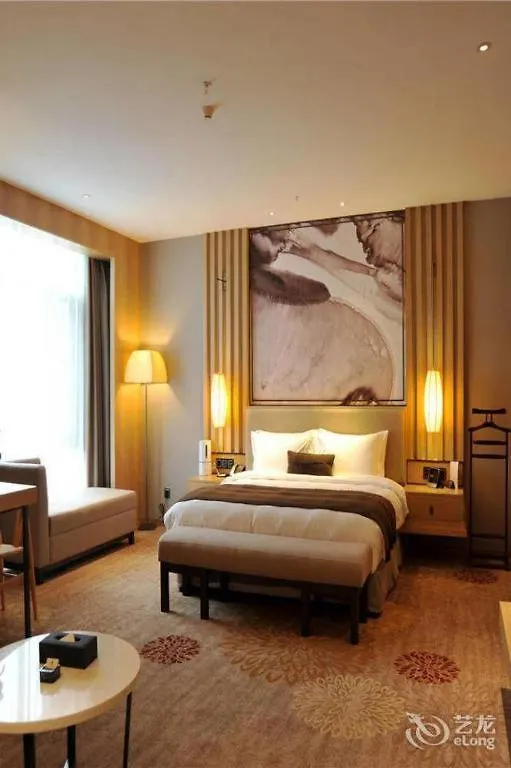 Ramada By Wyndham Zhengzhou East Hotel China