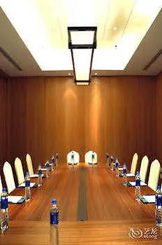 Ramada By Wyndham Zhengzhou East Hotel