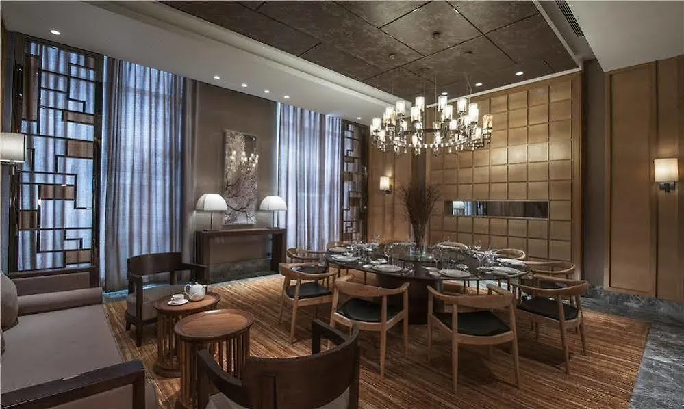 Ramada By Wyndham Zhengzhou East Hotel